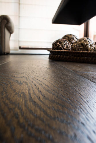 pisos-madera-estructurada-tono-medio-proyecto-apartamento-chico-norte6-millenium-brokers-pisos-e-interiorismo